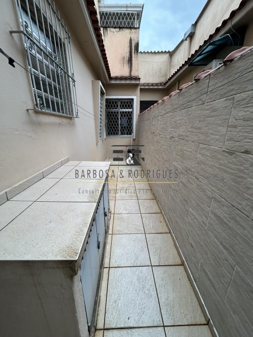 Casa, 3 quartos, 219 m² - Foto 7